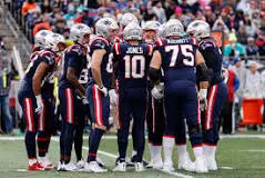 Why is Football Important to American Culture? - Dynasty Nerds