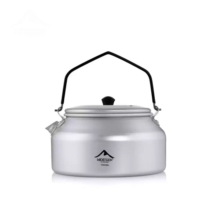 Lightweight aluminium camping kettle with handle for outdoor cooking