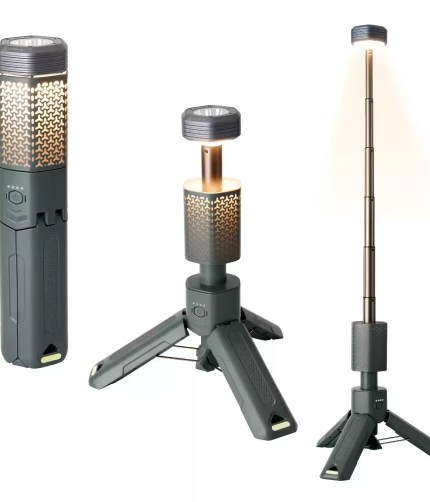 New telescopic and collapsible camping lantern with 10500mAh battery.