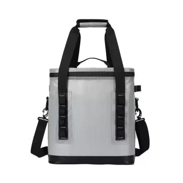 Canvas carry bags with insulation for wine.