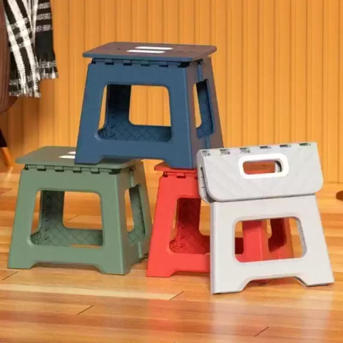 Portable folding stool for adults and children outdoor use