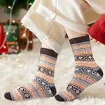 Warm patterned thermal socks for cold-weather everyday wear