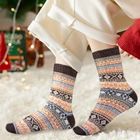Warm patterned thermal socks for cold-weather everyday wear