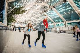 CANARY WHARF ICE RINK