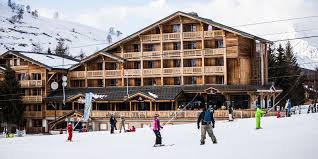 EXCELLENT RESORTS LOCATION