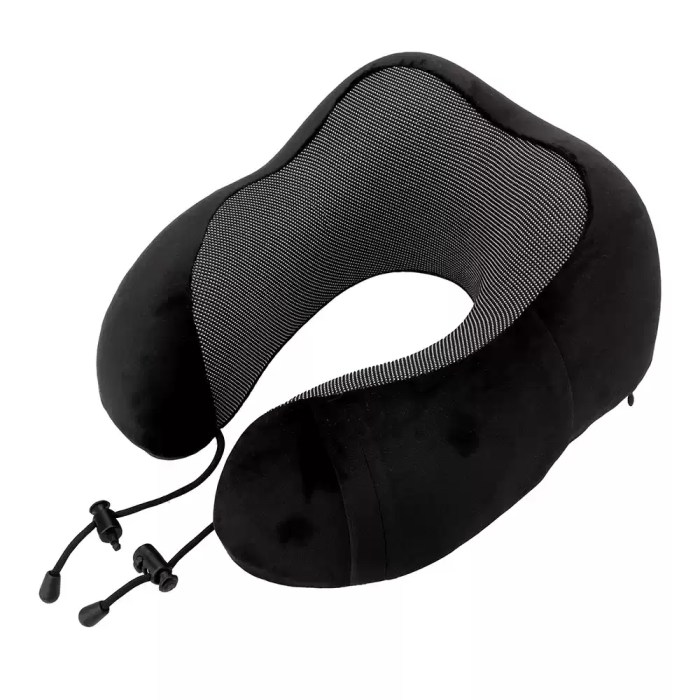 U-SHAPED MEMORY FOAM TRAVEL PILLOW - CERVICAL NECK SUPPORT_3 Adjustable travel neck pillow with a secure snap-lock buckle to prevent head slouching during transit.