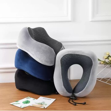 Ergonomic U-shaped memory foam travel pillow for superior neck support in UK caravan and motorhome journeys.