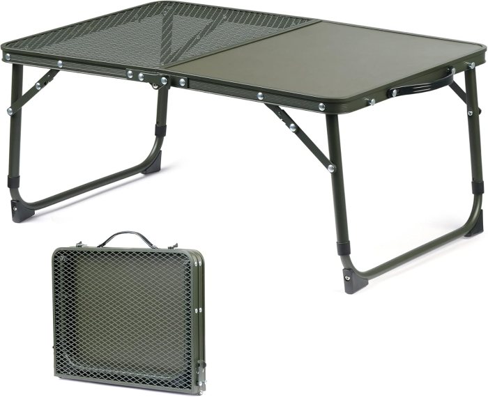 NATUREHIKE FOLDING CAMPING TABLE_3 Naturehike folding camping table with a durable aluminum alloy top.