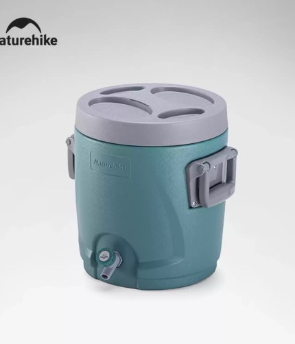 Naturehike 15L camping water container with durable food-grade plastic.