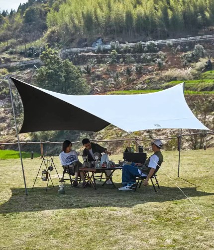 Waterproof sunshade tarp for group camping.