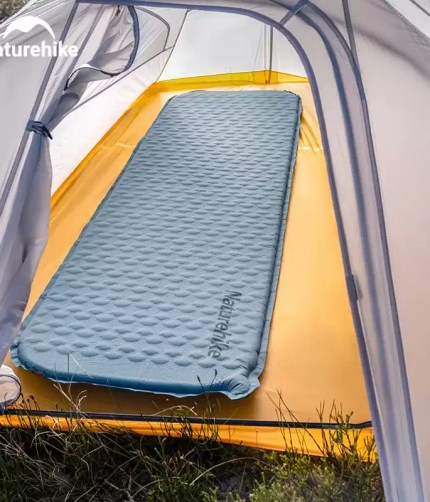 Durable tear-resistant fabric on the Naturehike self-inflating pad.