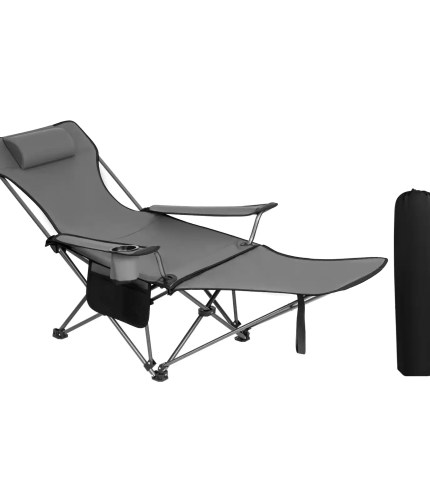 WOLTU lightweight folding chair used for a relaxing UK lakeside fishing.