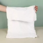 Lint-free disposable compressed bath towels: High-absorbency travel essentials.