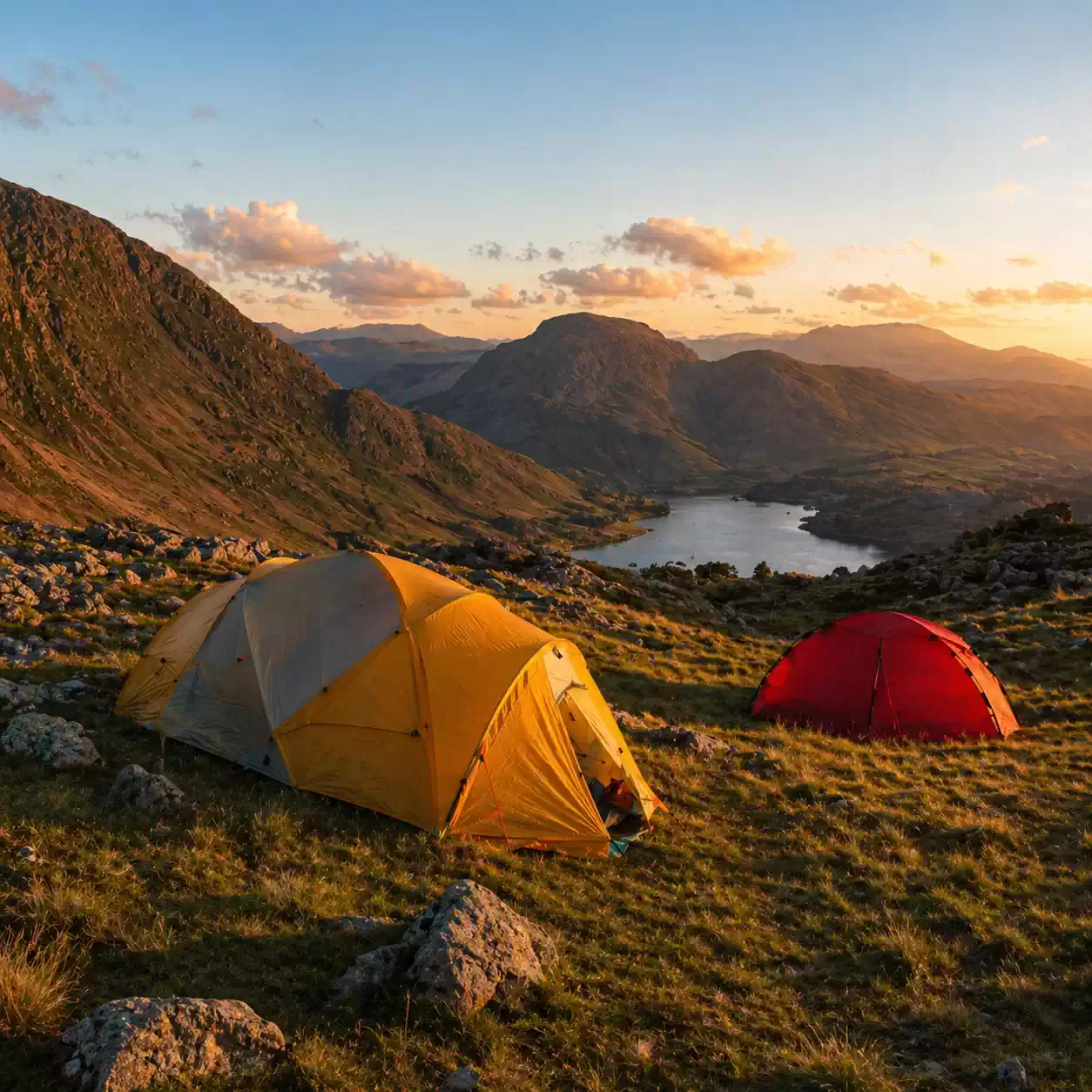 Camping tents in Patterdale with mountain views and Ullswater valley, ideal for quiet hiking and nature escape